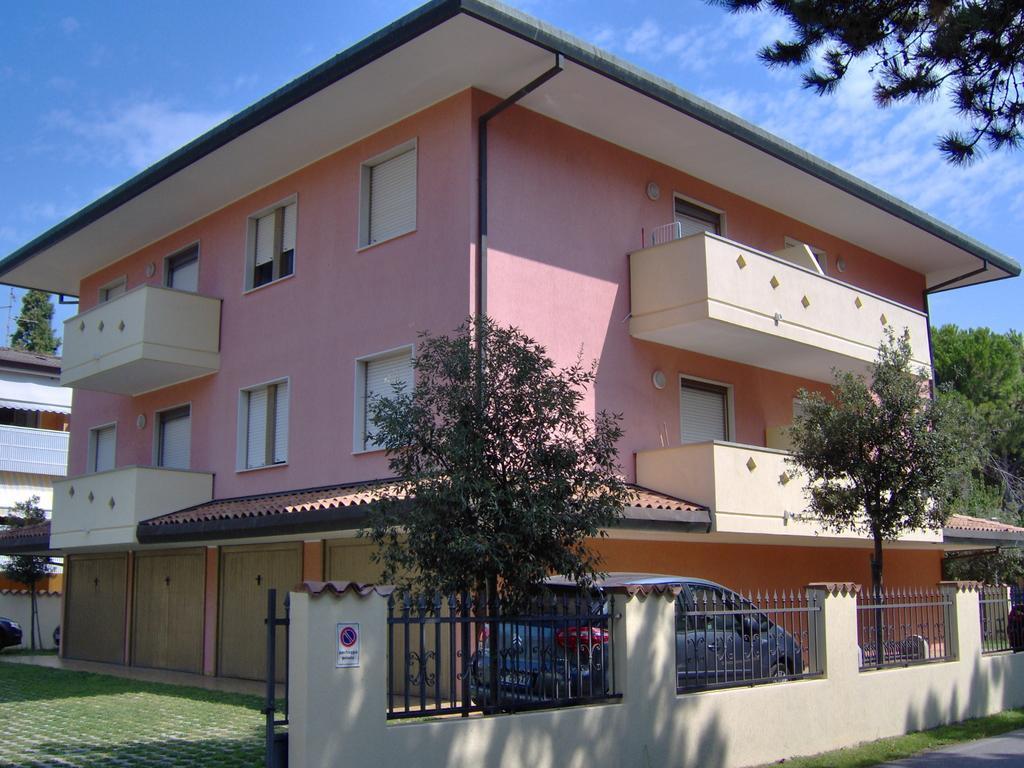 Villa Tripoli Bibione Exterior photo